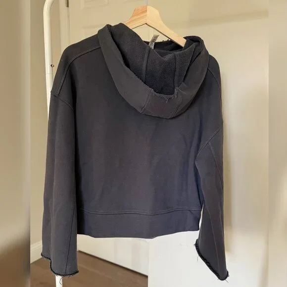 Alo Yoga Oversized Hoodie Sweatshirt| Dark Gray | Like New - Picture 3 of 6